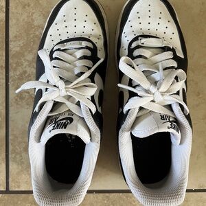 Nike Air Force 1 Black and White Low Tops